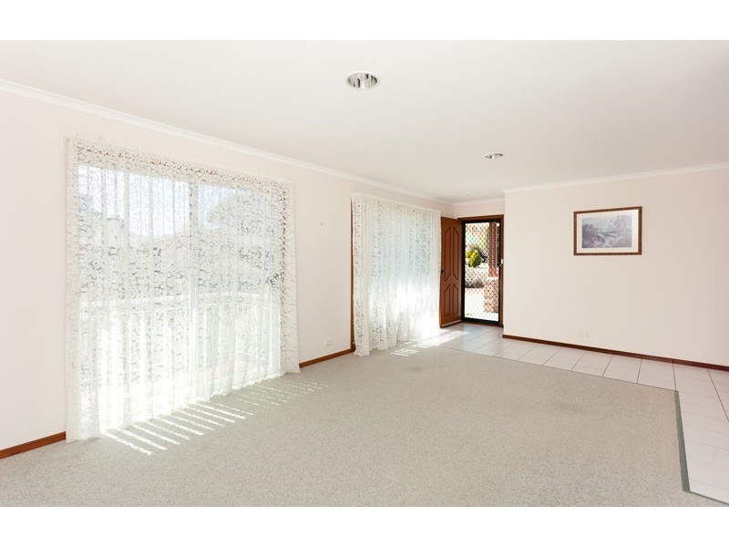 4 McIlwraith Close, Holt ACT 2615