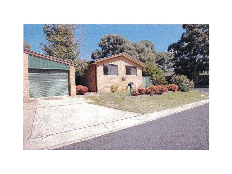 2 De Mestre Place, Holt ACT 2615