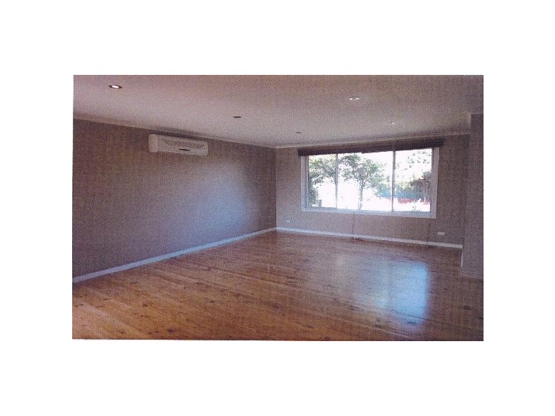 2 De Mestre Place, Holt ACT 2615