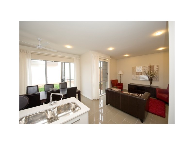 5 Chance Street, Crace ACT 2911