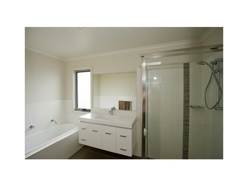 5 Chance Street, Crace ACT 2911