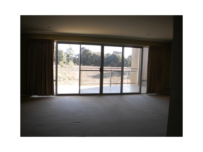 21/20 Beissal Street, Belconnen ACT 2617