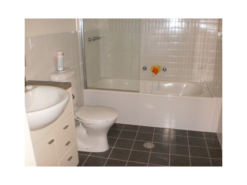 21/20 Beissal Street, Belconnen ACT 2617