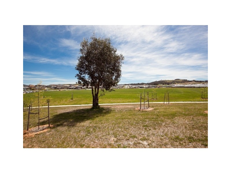 4/21 Muriel Stewart Circuit, Bonner ACT 2914