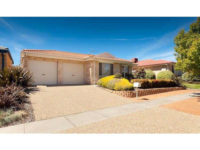 20 Sunshine Loop, Dunlop ACT 2615