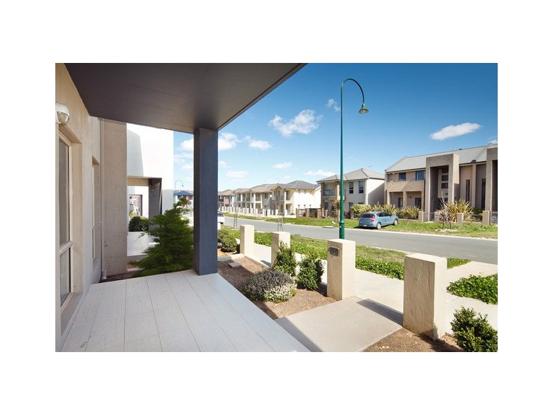 5 Devlin Street, Gungahlin ACT 2912