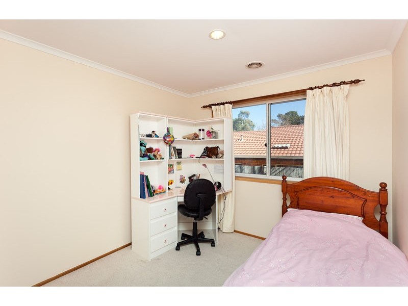 34 St John Crescent, Florey ACT 2615