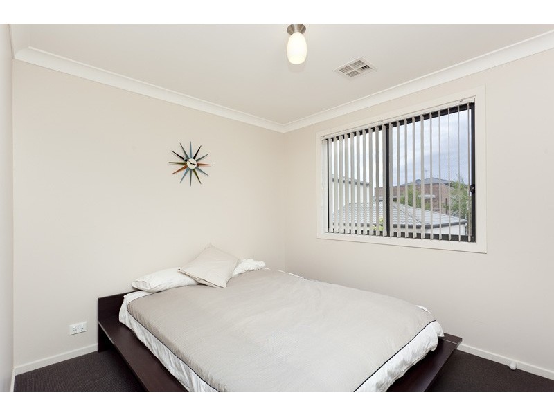 262 Anthony Rolfe Avenue, Gungahlin ACT 2912