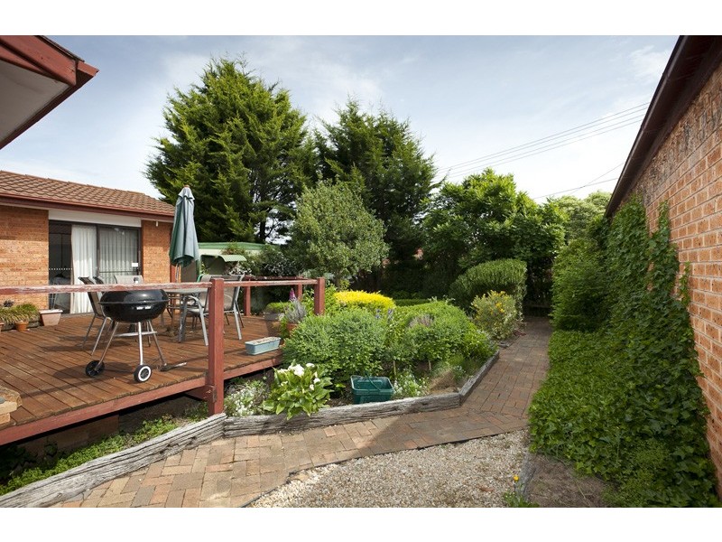 15 Clavert Place, Florey ACT 2615