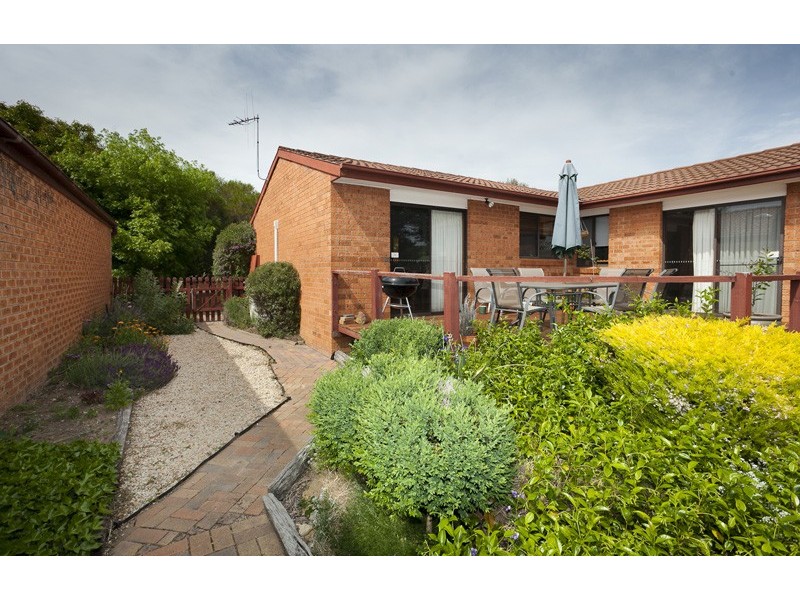 15 Clavert Place, Florey ACT 2615