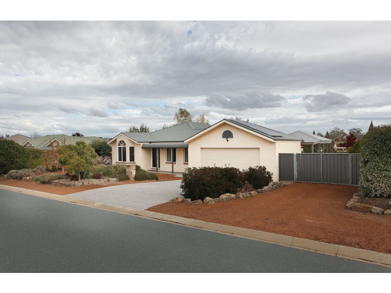 8 Marrett Street, Amaroo ACT 2914