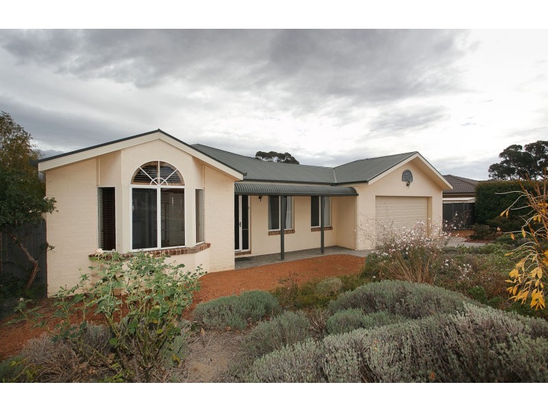 8 Marrett Street, Amaroo ACT 2914