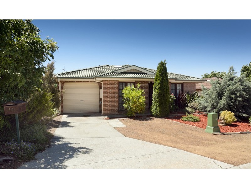 13 Cubillo Crescent, Ngunnawal ACT 2913