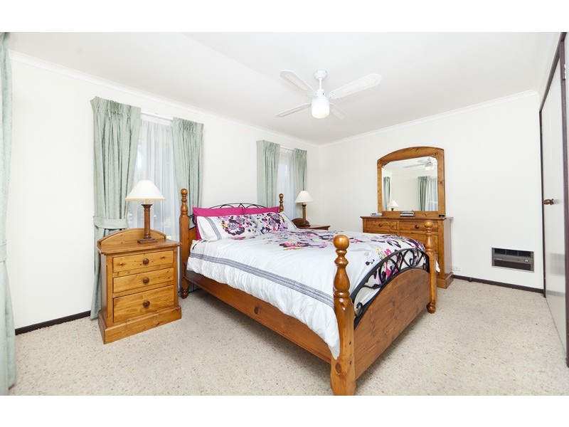 9 Buckley Circuit, Kambah ACT 2902