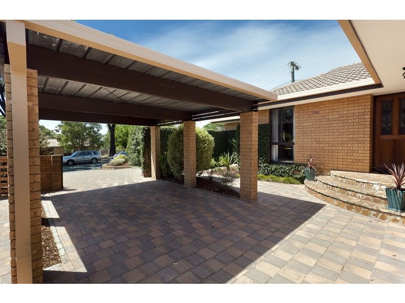 9 Buckley Circuit, Kambah ACT 2902