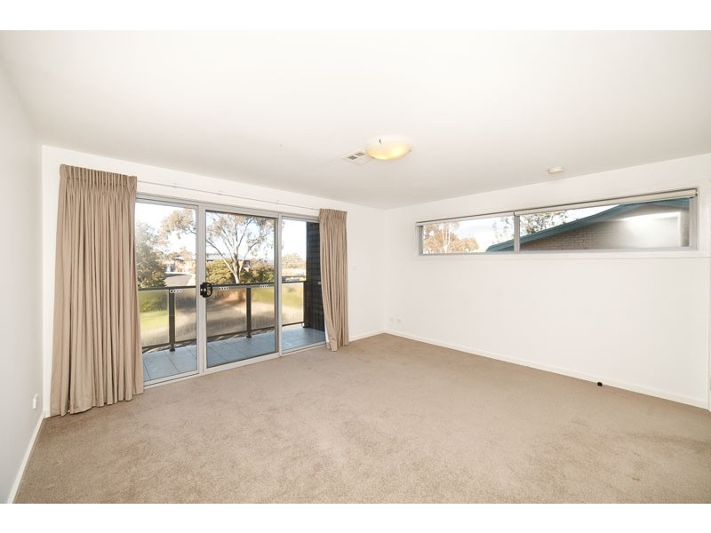 1/3 Bird Place, Flynn ACT 2615