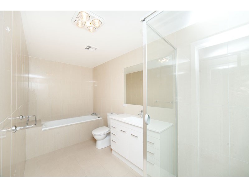 1/3 Bird Place, Flynn ACT 2615