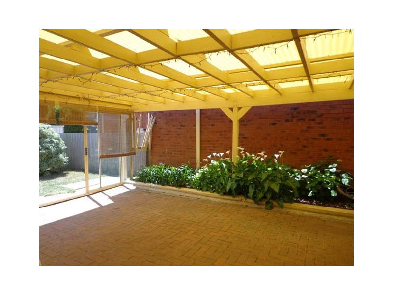 6 Gamban Square, Ngunnawal ACT 2913