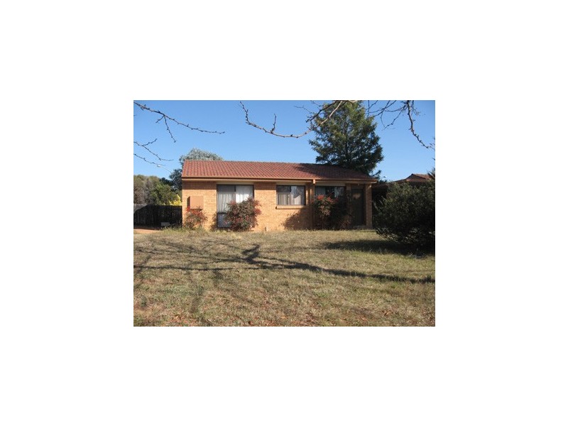 13 Camfield Place, Florey ACT 2615