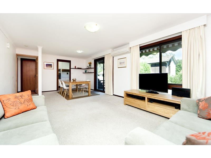 52 Dexter Street, Cook ACT 2614