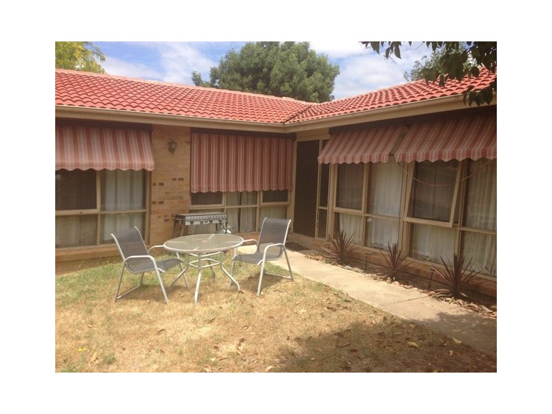 8 Fielder Place, Florey ACT 2615