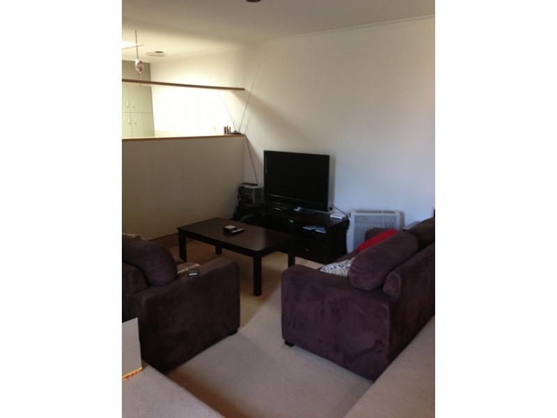 8 Fielder Place, Florey ACT 2615