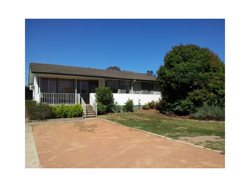 19 Findlay Street, Higgins ACT 2615