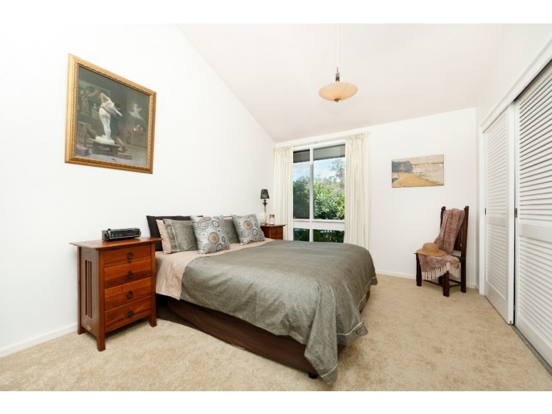 8 Wargi Place, Aranda ACT 2614