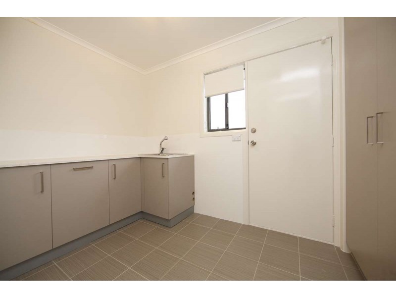 24 Kylie Tennant Street, Franklin ACT 2913