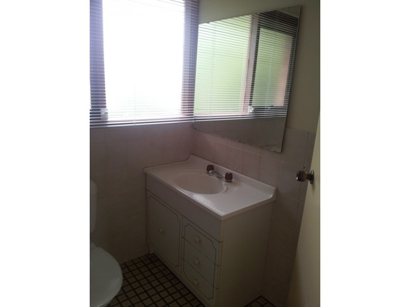 2/9 Thurlow Place, Belconnen ACT 2617