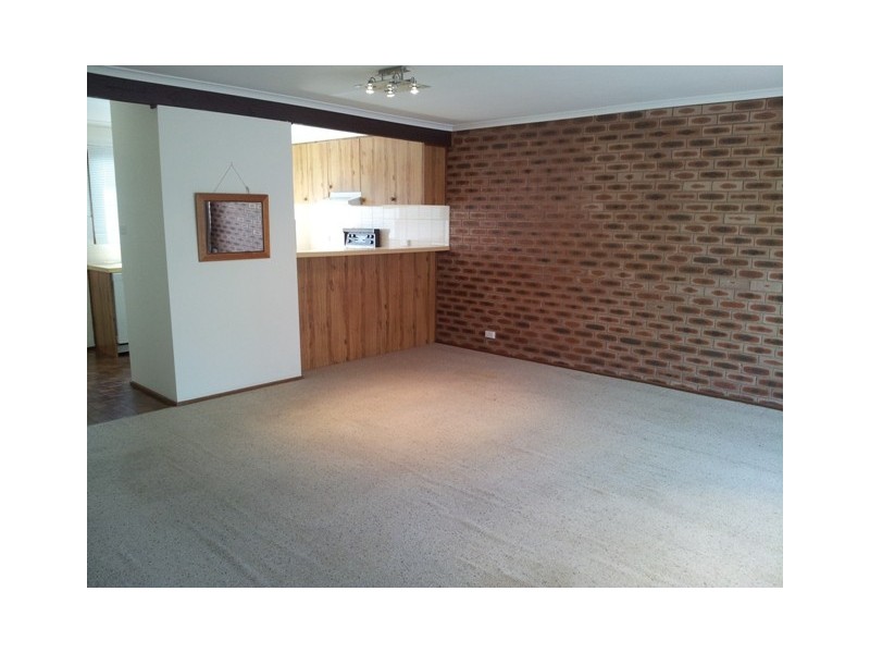 2/9 Thurlow Place, Belconnen ACT 2617