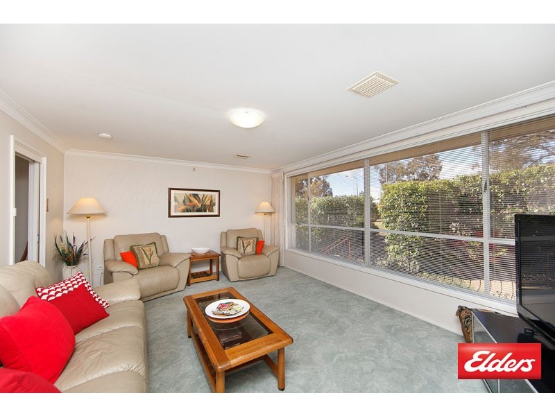 98 Lachlan Street, Macquarie ACT 2614