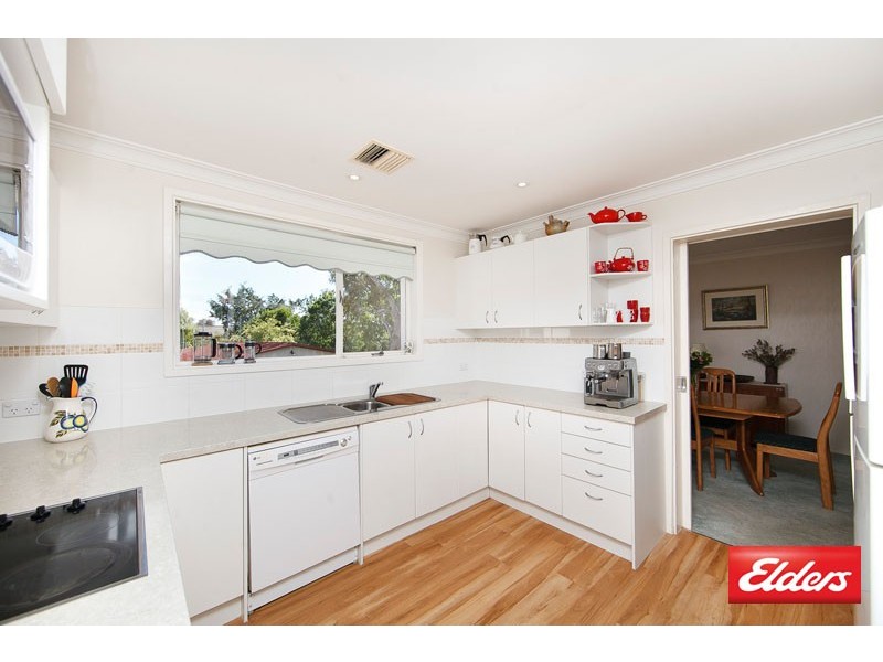 98 Lachlan Street, Macquarie ACT 2614