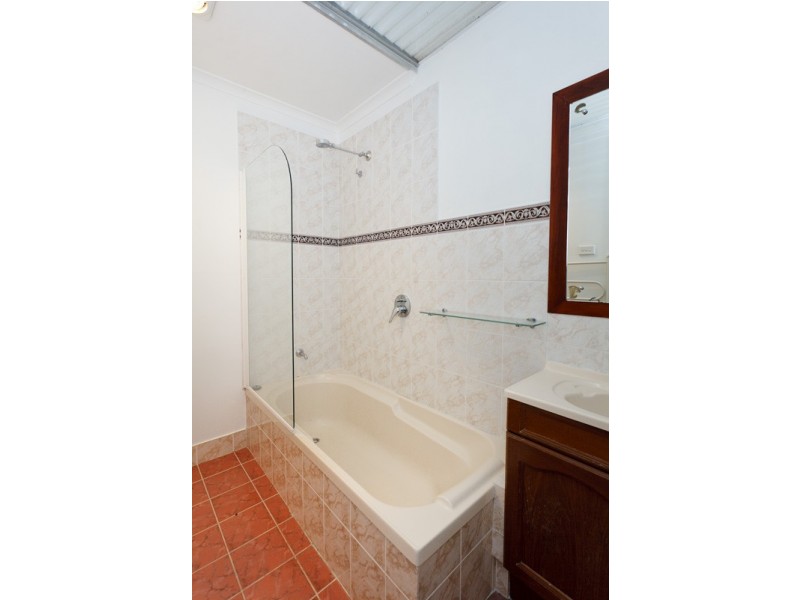 4 Rumker Place, Charnwood ACT 2615