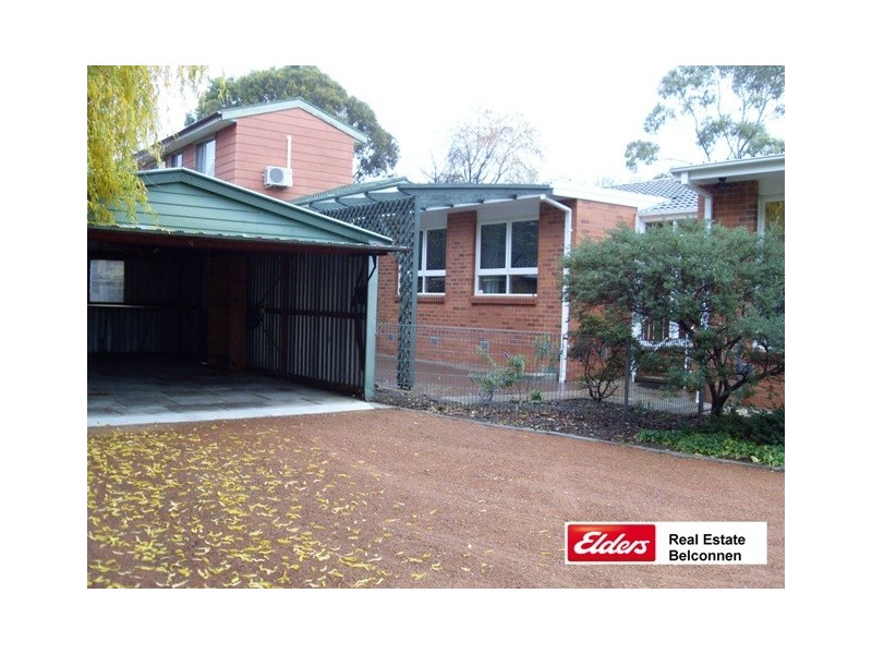 29 Molloy Crescent, Cook ACT 2614