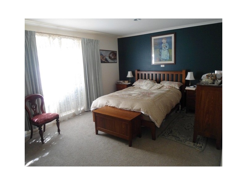 18 Maddison Close, Bruce ACT 2617