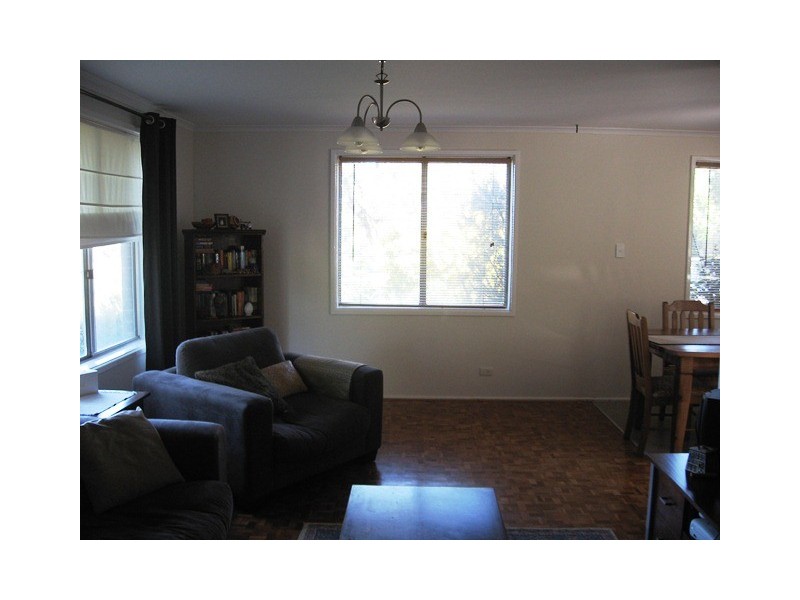 16 Pattinson Crescent, Flynn ACT 2615