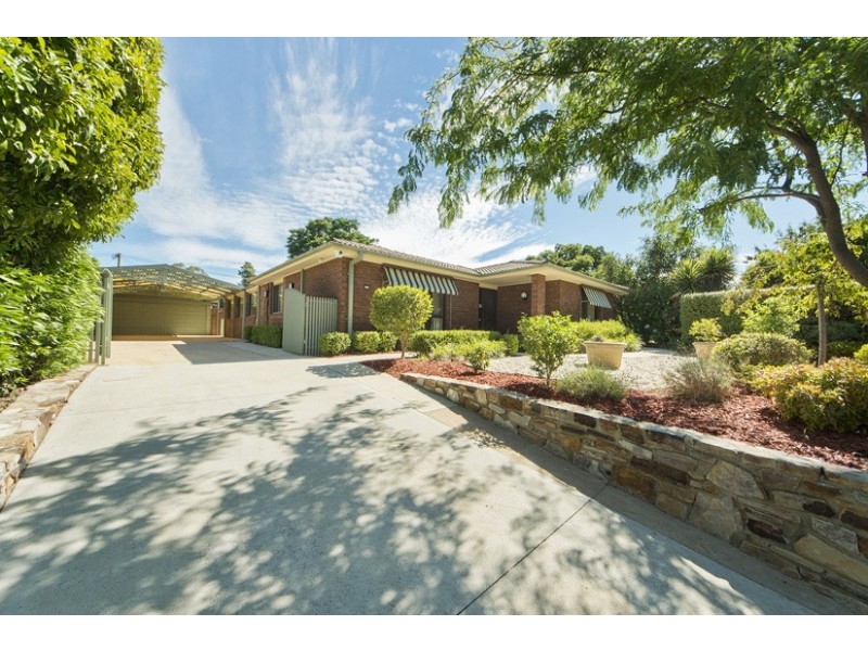 61 William Webb Drive, Mckellar ACT 2617