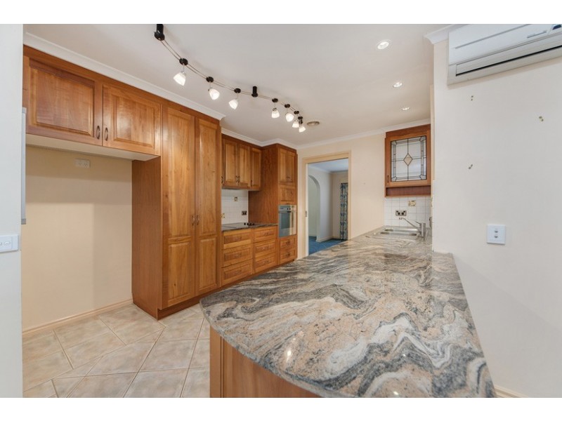 61 William Webb Drive, Mckellar ACT 2617