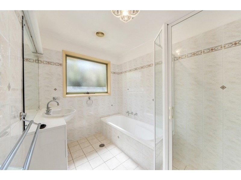 61 William Webb Drive, Mckellar ACT 2617