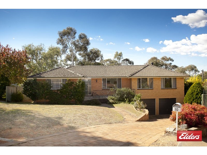 10 Clint Place, Macquarie ACT 2614