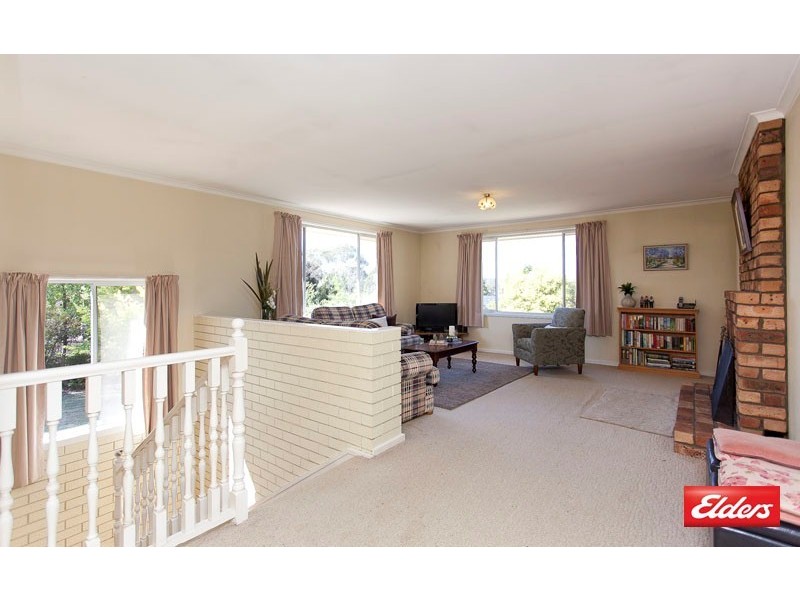10 Clint Place, Macquarie ACT 2614