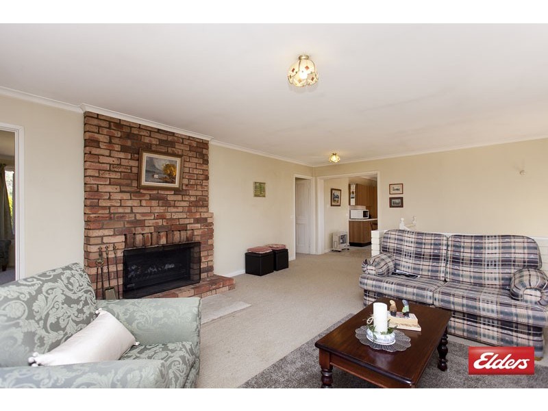 10 Clint Place, Macquarie ACT 2614