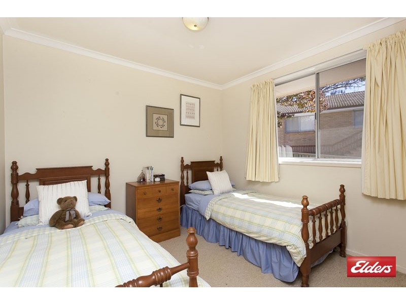10 Clint Place, Macquarie ACT 2614