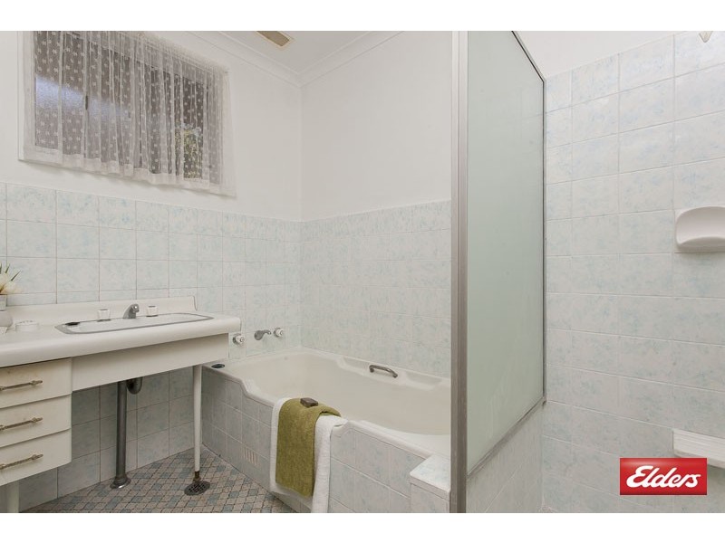 10 Clint Place, Macquarie ACT 2614