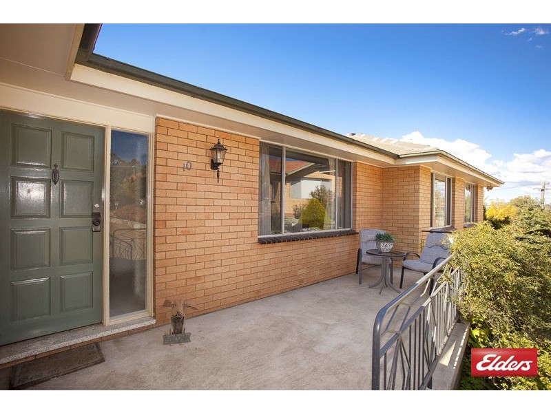 10 Clint Place, Macquarie ACT 2614