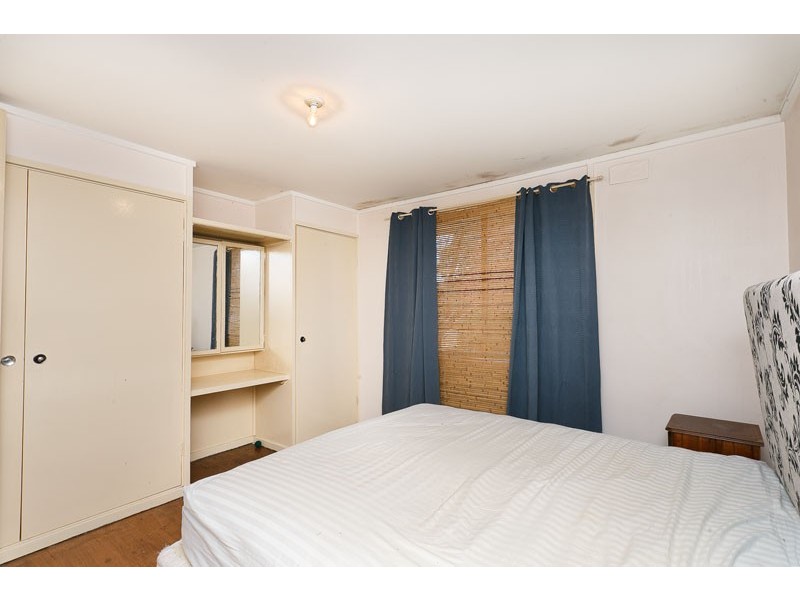 9 O’Loghlen Street, Latham ACT 2615