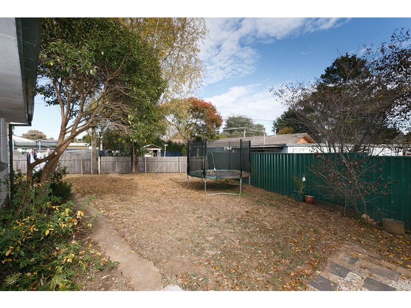 9 O’Loghlen Street, Latham ACT 2615