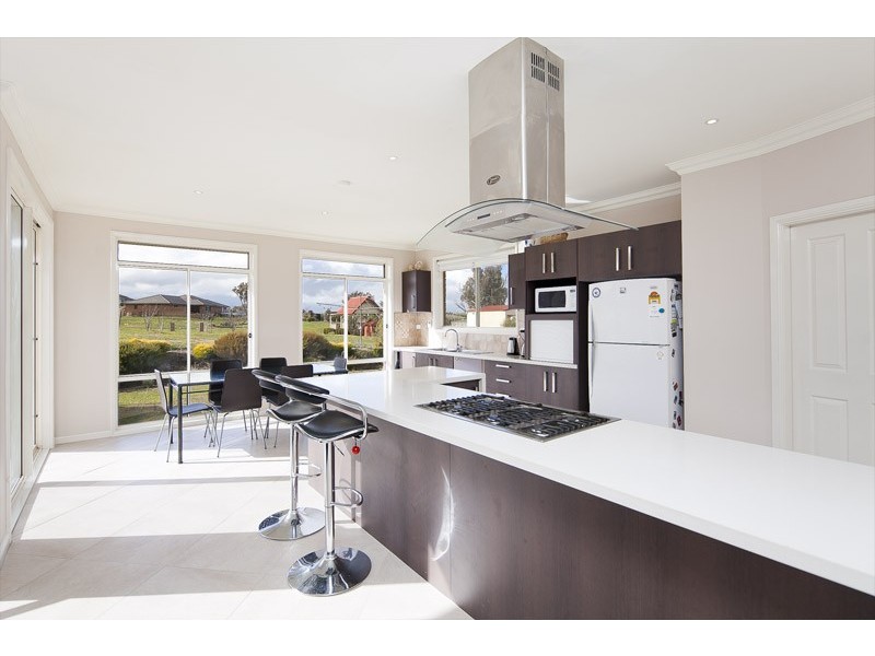 66 Merryville Drive, Murrumbateman NSW 2582