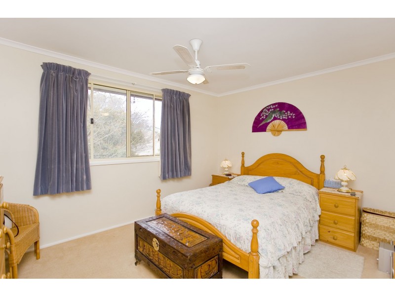 26 Cannan Crescent, Macgregor ACT 2615